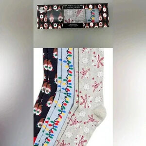 Bloomingdale’s Men’s Holiday Socks Gift Pack 3 socks included in box